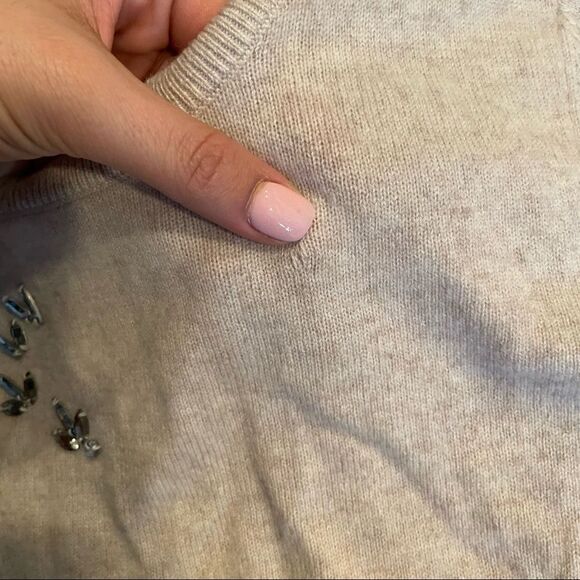 SAKS FIFTH AVENUE Black Label Embellished Cashmere Sweater In Beige- Size Medium - Picture 8 of 11